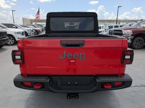 Used 2020 Jeep Gladiator Rubicon AWD/4WD image 4