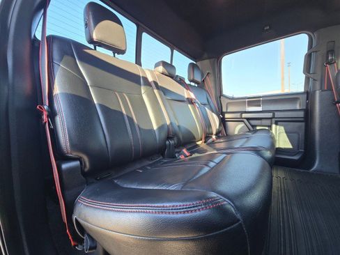 Used 2019 Ford F150 XLT w/ Equipment Group 302A Luxury image 13