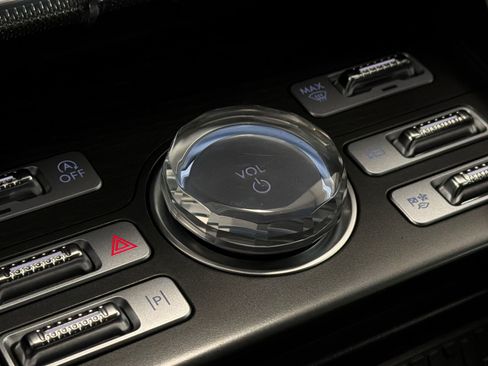 Used 2024 Lincoln Nautilus Reserve image 29