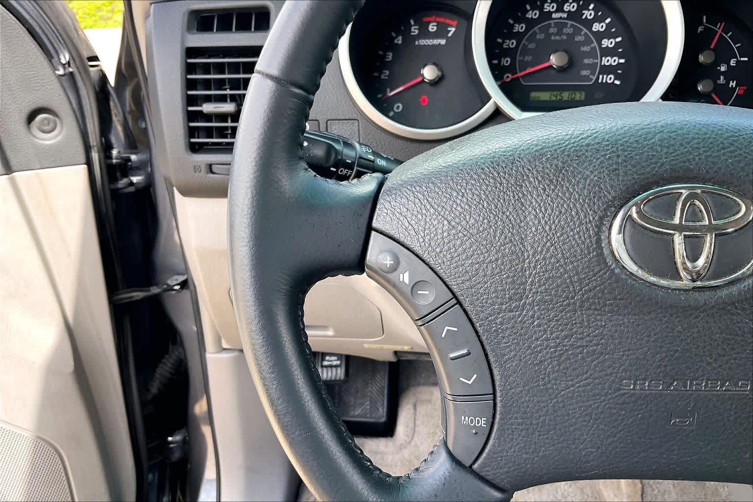 Used 2008 Toyota 4Runner SR5 RWD image 23