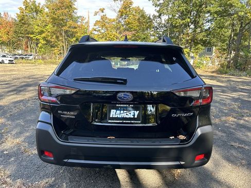 New 2025 Subaru Outback Premium image 7