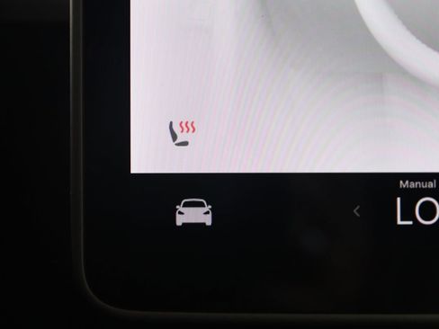 Used 2020 Tesla Model 3 Standard Range image 8