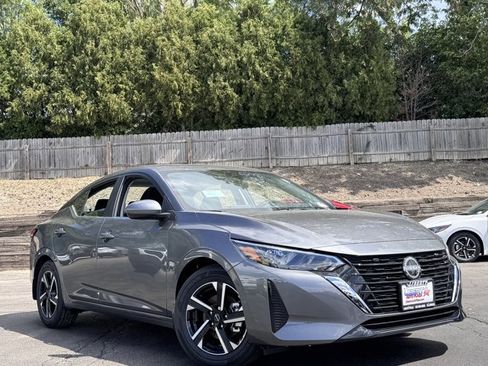 New 2025 Nissan Sentra SV w/ Trunk Package image 34