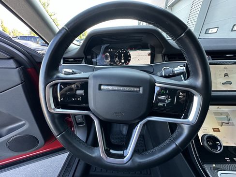 Certified 2022 Land Rover Range Rover Evoque SE AWD/4WD image 18