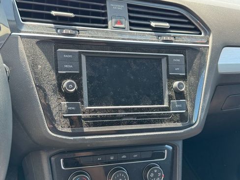 Used 2021 Volkswagen Tiguan S AWD/4WD image 9
