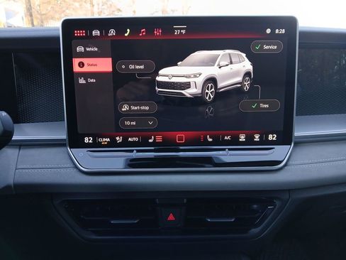 New 2026 Volkswagen Tiguan SE R-Line image 18