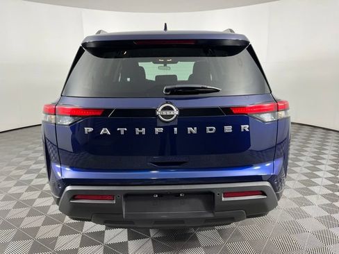Used 2025 Nissan Pathfinder SV FWD image 10