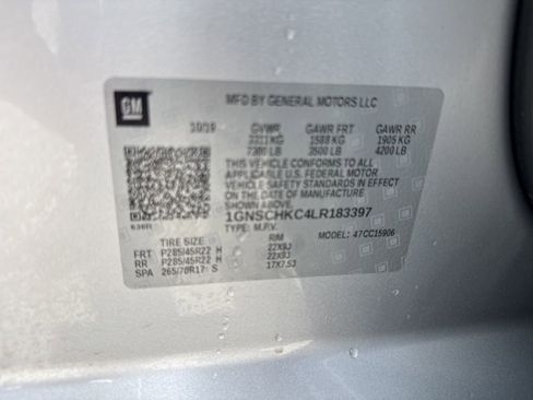 Used 2020 Chevrolet Suburban LT image 23