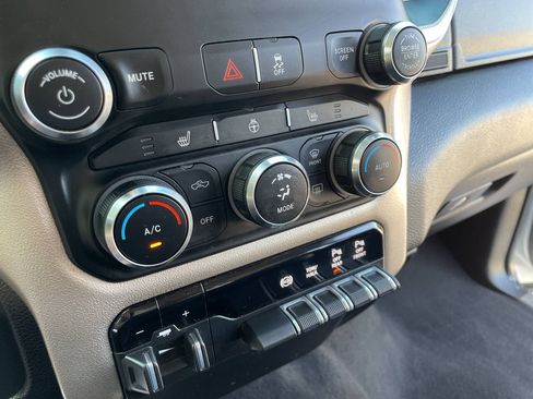 Used 2020 RAM 2500 Laramie AWD/4WD image 81