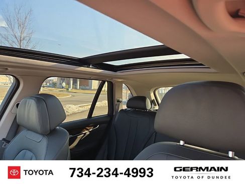 Used 2015 BMW X5 xDrive50i image 16