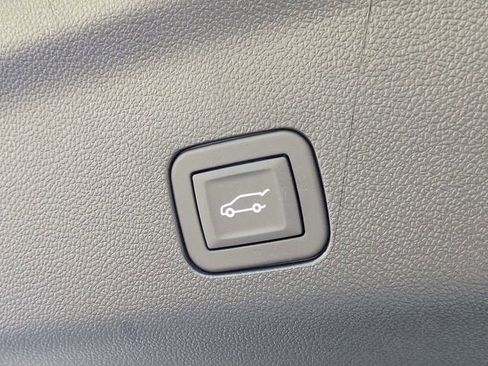 New 2026 Cadillac Escalade Luxury w/ Touring Package image 12