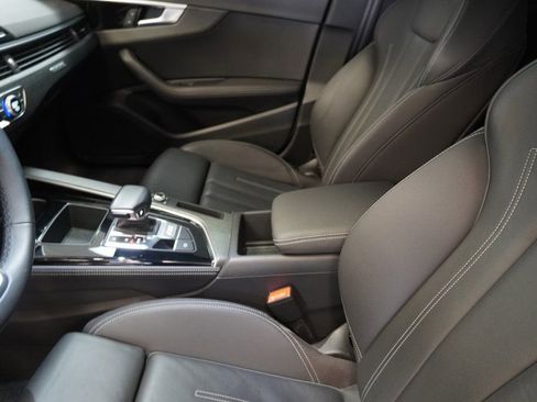Used 2021 Audi A4 2.0T Premium Plus w/ Premium Plus Package image 8