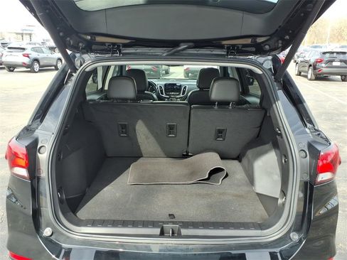 Used 2023 Chevrolet Equinox Premier image 35