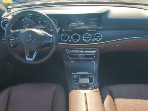 Used 2018 Mercedes-Benz E 300 image 14