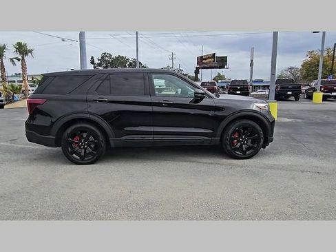 Used 2022 Ford Explorer ST w/ Equipment Group 401A AWD/4WD image 34