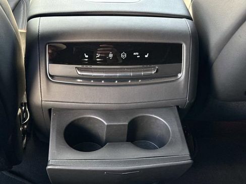 Used 2023 Cadillac Escalade ESV Sport w/ LPO, ONYX Package image 17