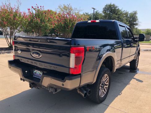 Used 2019 Ford F250 King Ranch w/ King Ranch Ultimate Package image 6