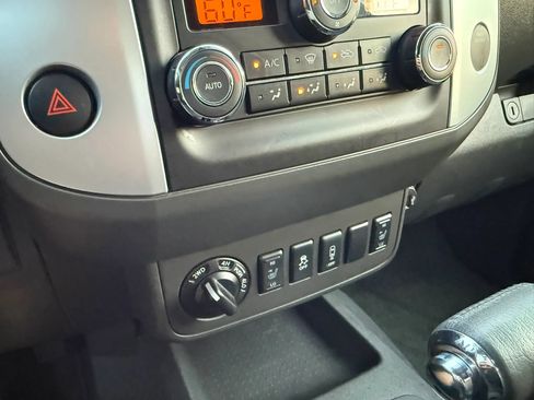 Used 2019 Nissan Frontier SV w/ Value Truck Package AWD/4WD image 16