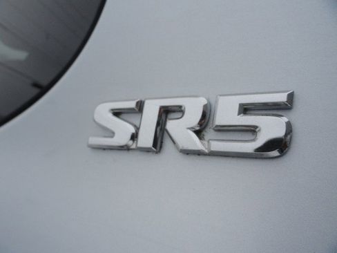 Used 2000 Toyota Tundra SR5 image 18