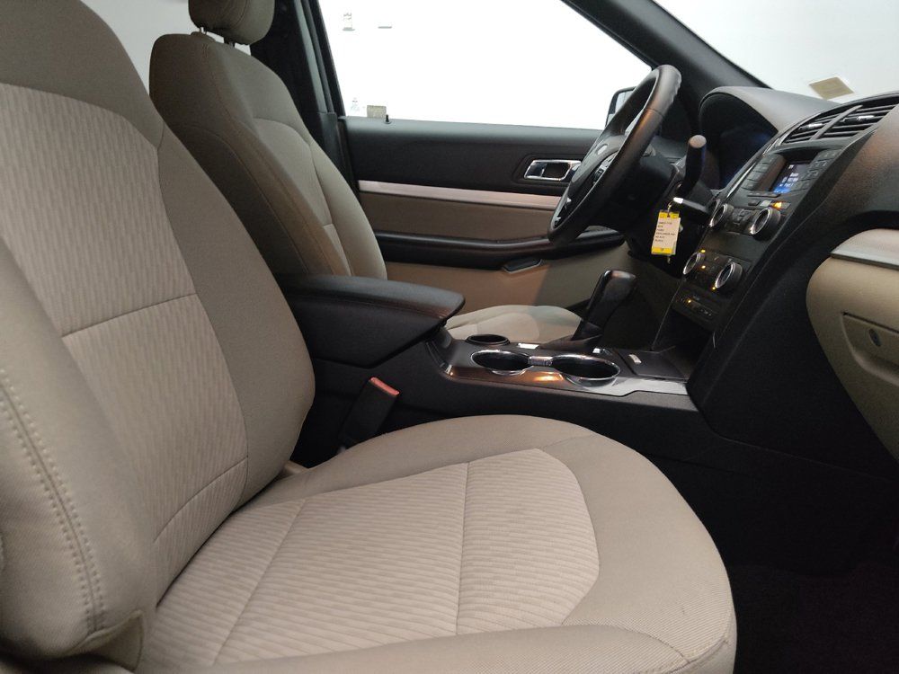 Used 2018 Ford Explorer FWD image 21