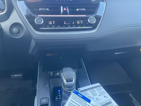 New 2026 Toyota Corolla Cross XLE image 18