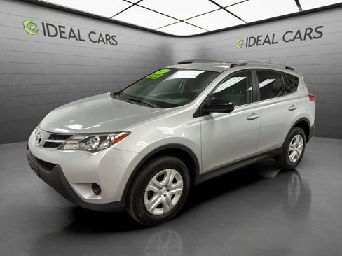 Used 2014 Toyota RAV4 LE AWD/4WD image 1