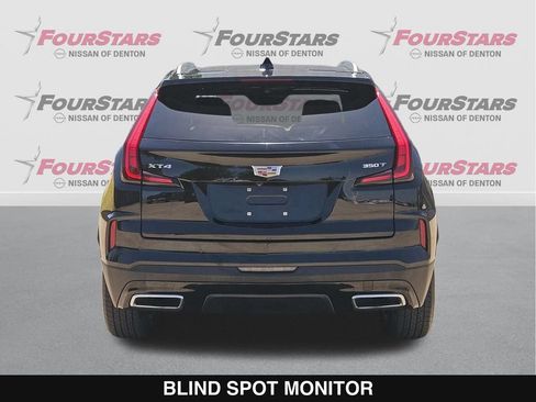 Used 2025 Cadillac XT4 Premium Luxury FWD image 5