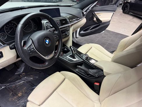 Used 2017 BMW 330i Sedan RWD image 31