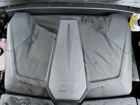 Used 2023 Kia EV6 Wind w/ Wind Technology Package AWD/4WD image 33