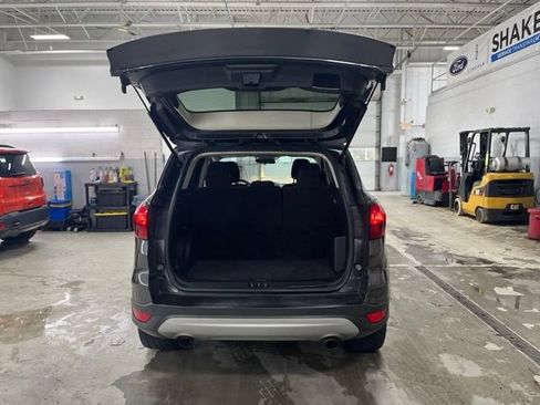 Certified 2019 Ford Escape SE AWD/4WD image 45