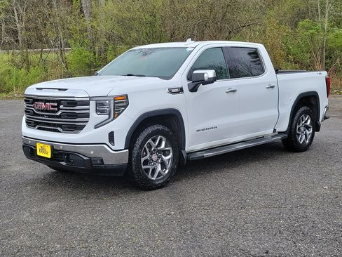 Used 2023 GMC Sierra 1500 SLT w/ SLT Premium Plus Package AWD/4WD image 1