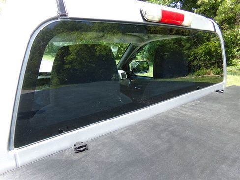 Used 2012 Chevrolet Colorado W/T RWD image 11