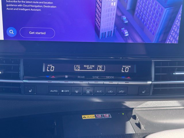New 2026 Toyota Sienna XLE Woodland Edition AWD/4WD image 30