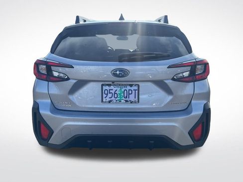 Certified 2025 Subaru Crosstrek 2.0i Premium image 6