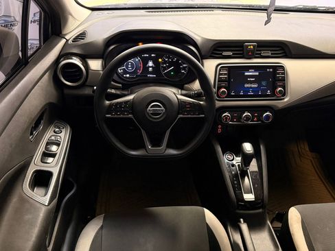 Used 2021 Nissan Versa SV image 23