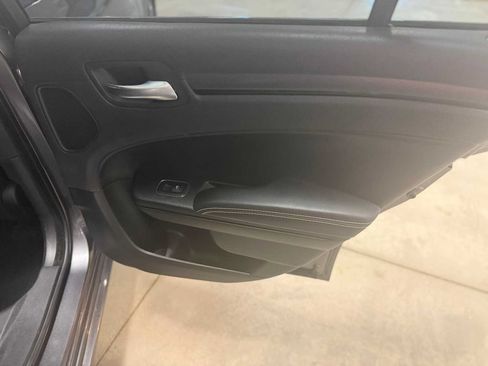 Used 2016 Chrysler 300 S RWD image 21