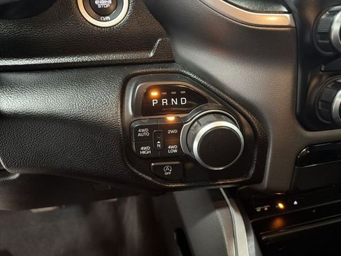 Used 2019 RAM 1500 Big Horn AWD/4WD image 25