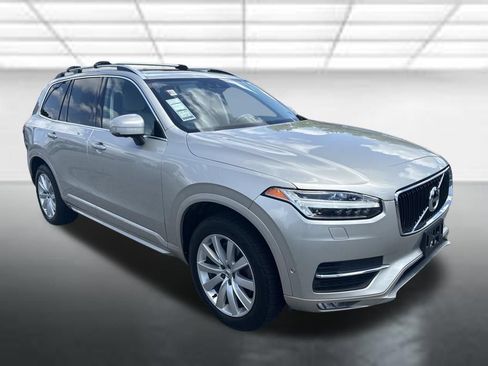 Used 2018 Volvo XC90 T6 Momentum w/ Convenience Package AWD/4WD image 7