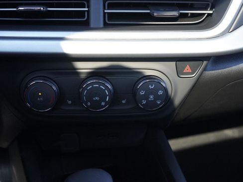 New 2026 Chevrolet Trax RS w/ Sunroof Package image 22