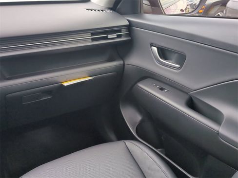 New 2026 Hyundai Kona SEL Premium image 19