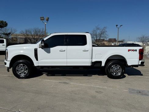 Used 2024 Ford F250 Lariat w/ Sport Appearance Package image 13