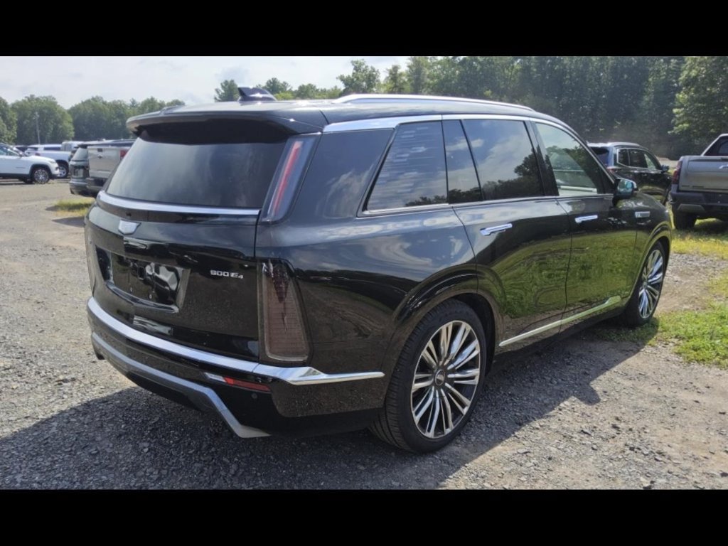 Used 2026 Cadillac Vistiq Premium Luxury w/ LPO, Floor Liner Package AWD/4WD image 9