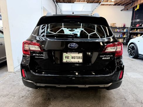 Used 2017 Subaru Outback 2.5i Limited image 7