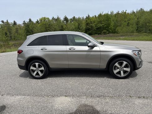Used 2020 Mercedes-Benz GLC 300 4MATIC image 4