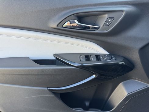 New 2026 Chevrolet Trax LT FWD image 10
