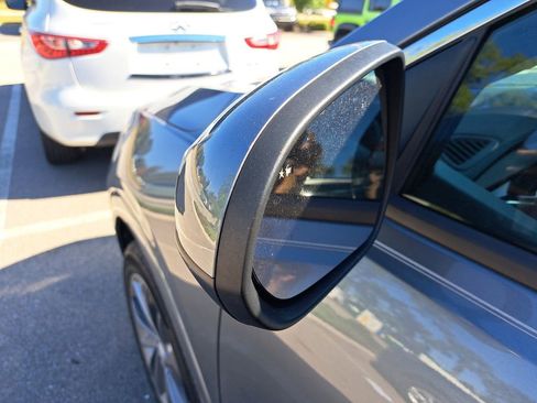 Used 2020 Buick Encore GX Select w/ Sport Touring Package image 5