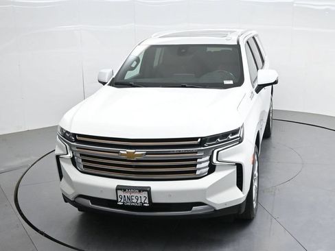 Used 2022 Chevrolet Tahoe High Country w/ Premium Package 2 AWD/4WD image 57