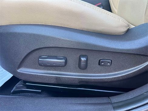 Used 2014 Hyundai Sonata Limited w/ Technology Package 05 image 23