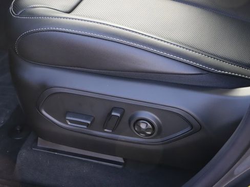 New 2025 Jeep Grand Cherokee Limited image 13