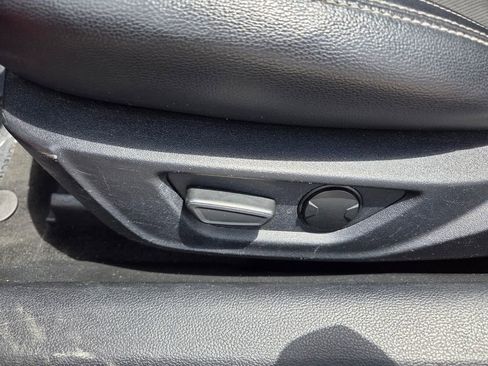 Used 2020 Ford Mustang Premium RWD image 4